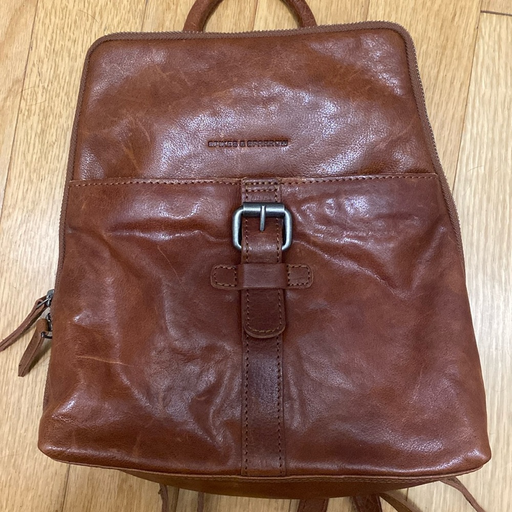 SPIKES & SPARROW LEATHER BACKPACK